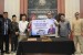 Uniku Terima Bantuan 1 Unit Ambulans Dari Andi Gani